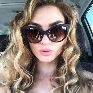 Burberry sunglasses cat eye NO TRADES